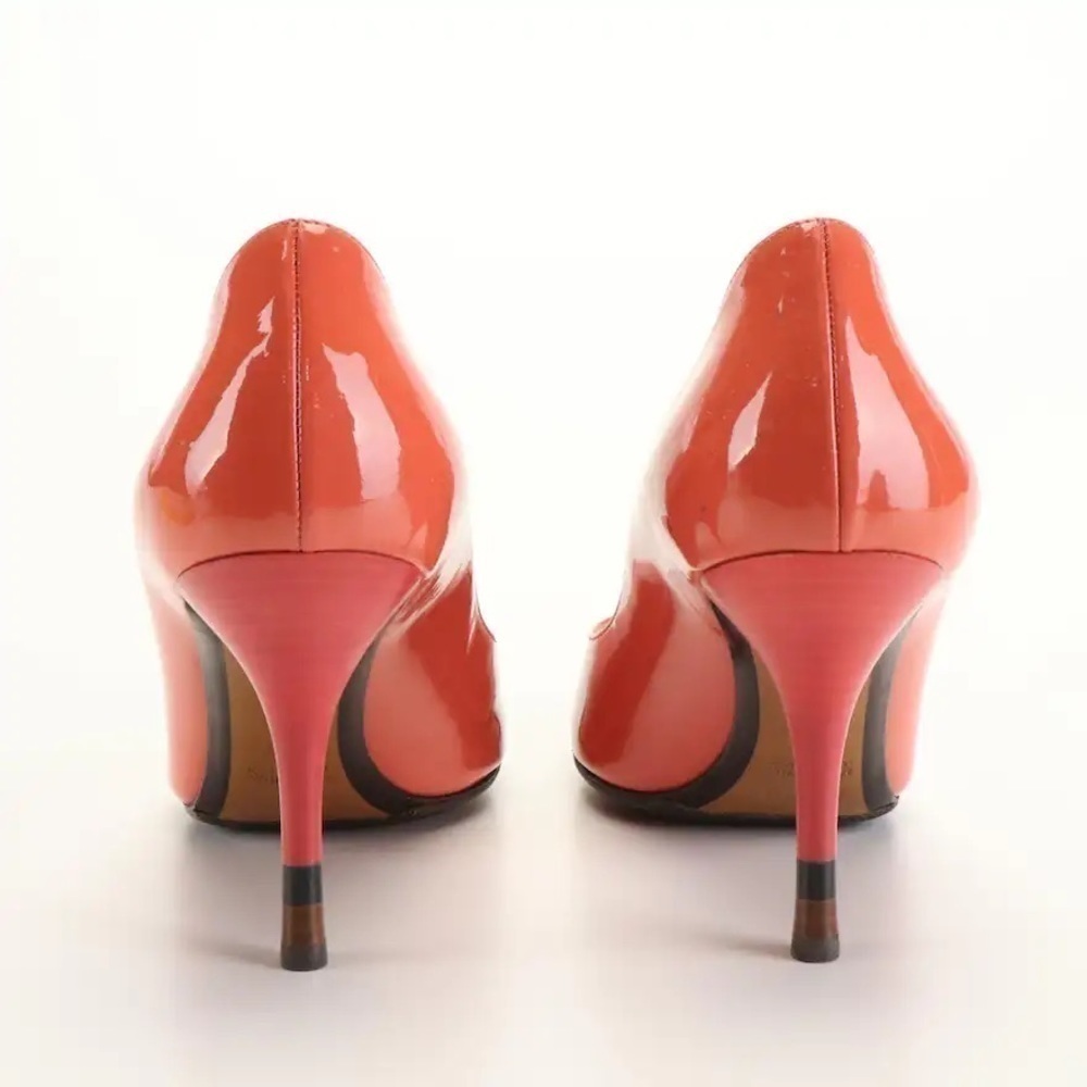 Fendi Leather Pumps with Stiletto Heels - Picture 4 of 8